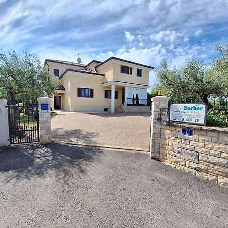 Apartmani Berber Babici Dış mekan fotoğraf
