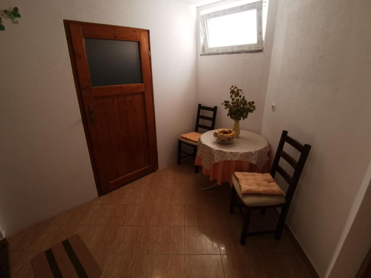 Apartmani Berber Babici Dış mekan fotoğraf