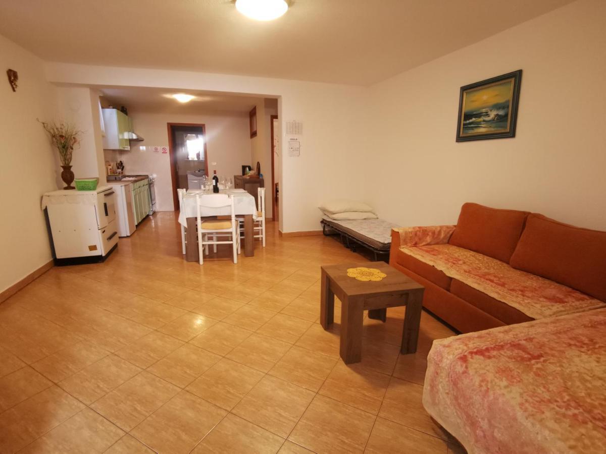 Apartmani Berber Babici Dış mekan fotoğraf