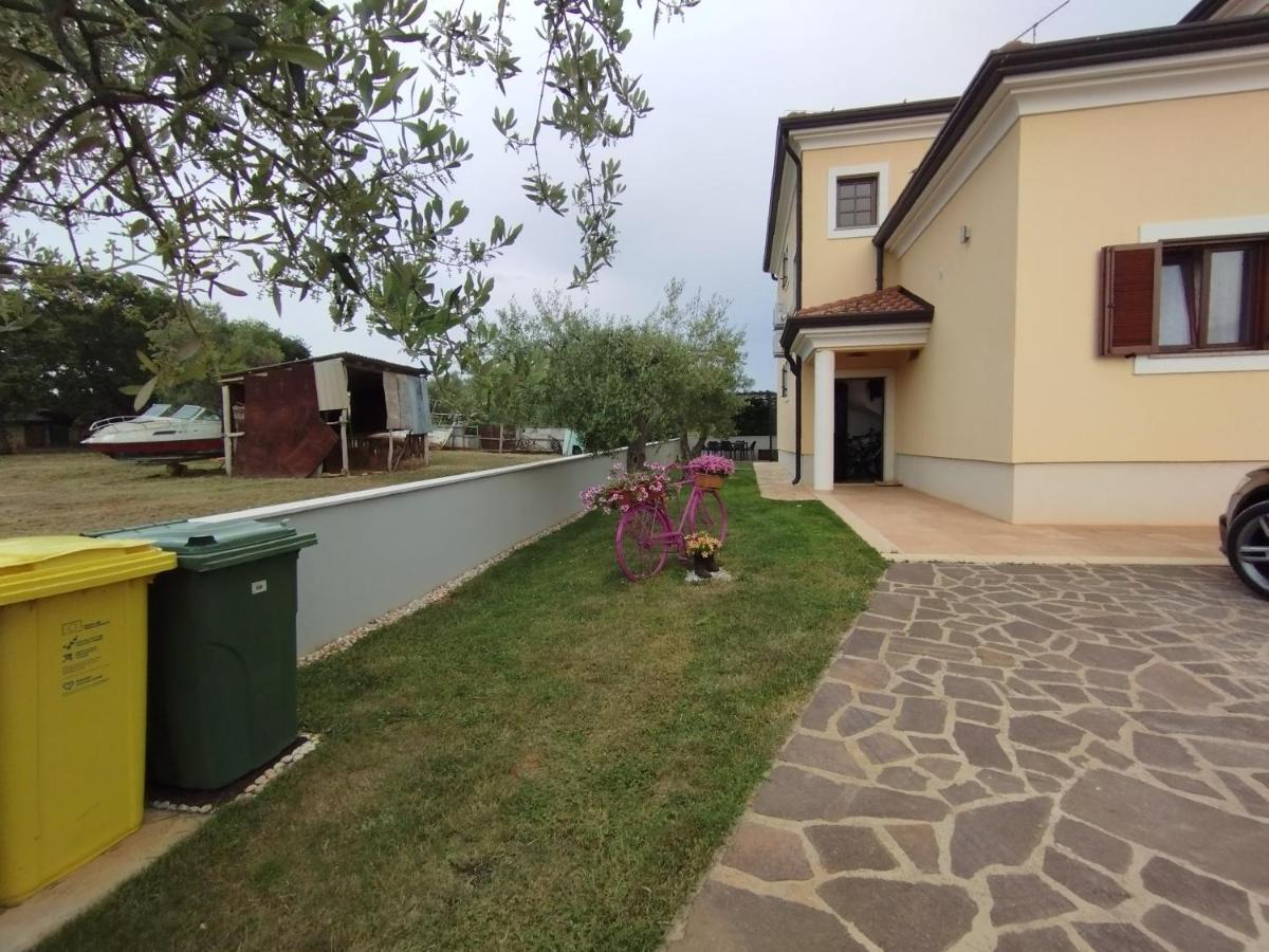 Apartmani Berber Babici Dış mekan fotoğraf